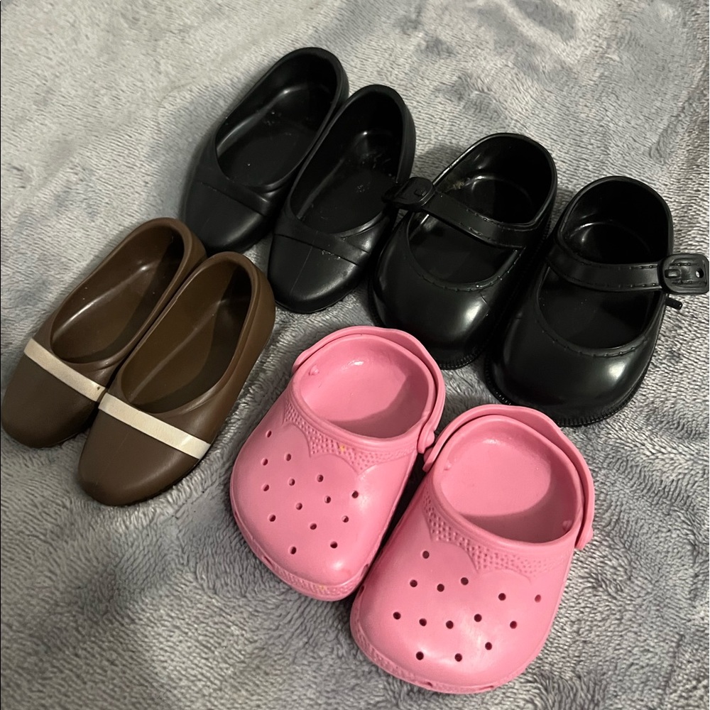 American Girl Doll Shoes Set